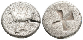 Greek THRACE, Byzantion (Circa 340-320 BC) AR Diobol (17,8 mm, 5,4 g)
ObV: ΠY. Bull standing left on dolphin
Rev: Quadripartite millsail incuse. SNG...