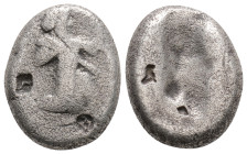 Greek, ACHAEMENID EMPIRE, Time of Darios I to Xerxes II, Sardes (Circa 485-420 BC) AR Siglos (16,6 mm, 5.2g)
Obv: Persian king in kneeling-running st...