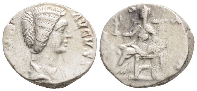 Julia Domna AR Denarius. Rome, AD 196-211. IVLIA AVGVSTA, 2,98 g. 17,3 mm.