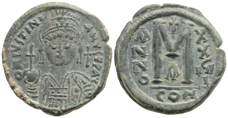 JUSTINIAN I.(527-565).Constantinople.Follis. 18,6 g. 32,6 mm.
Obv : D N IVSTINI...