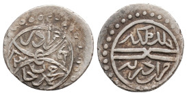 Islamic Silver Coins, 1,1 g. 14,5 mm.