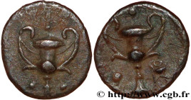CALABRIA - TARAS
Type : Obole 
Date : c. 330-302 AC. 
Mint name / Town : Calabre, Tarente 
Metal : silver 
Diameter : 10  mm
Orientation dies : 5  h.
...