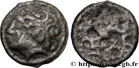 DUROCASSIS (Area of Dreux)
Type : Potin aux volutes cruciformes 
Date : c. 80-50 AC. 
Mint name / Town : Dreux (28) 
Metal : potin 
Diameter : 18,5  m...