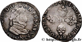 HENRY IV
Type : Demi-franc 
Date : 1602 
Mint name / Town : Limoges 
Metal : silver 
Millesimal fineness : 833  ‰
Diameter : 27  mm
Orientation dies :...