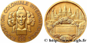 III REPUBLIC
Type : Médaille, Exposition coloniale internationale 
Date : 1931 
Metal : gold plated silver 
Millesimal fineness : 850  ‰
Diameter : 67...