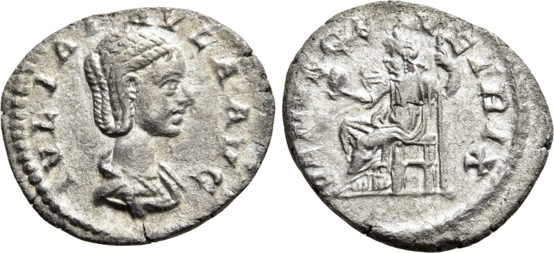 JULIA PAULA (Augusta, 219-220). Denarius. Rome. 

Obv: IVLIA PAVLA AVG. 
Drap...