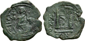 TIBERIUS III (APSIMAR) (698-705). Follis. Constantinople. Dated RY 4 (701/2)