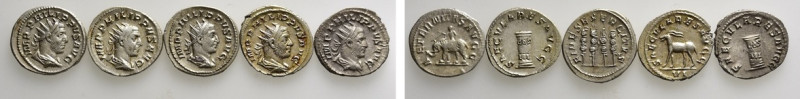 5 Antoniniani of Philippus Arabs. 

Obv: .
Rev: .

. 

Condition: See pic...