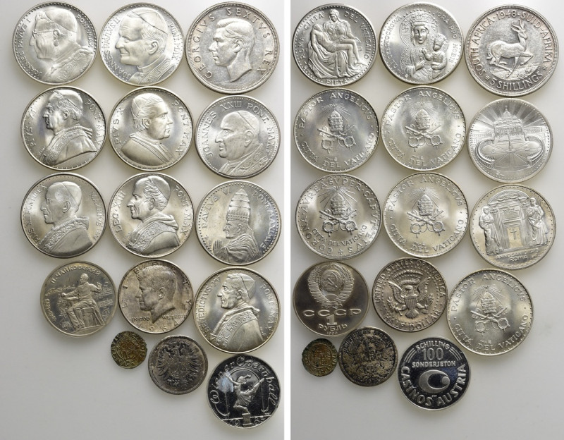 15 Modern Coins; South Africa, USA, USSR ; Vatican etc. 

Obv: .
Rev: .

. ...