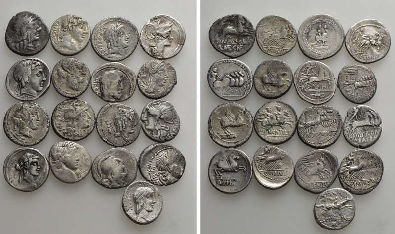 17 Coins of the Roman Republic. 

Obv: .
Rev: .

. 

Condition: See pictu...