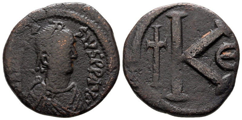 Anastasius I, 491 - 518 AD
AE Half Follis, Constantinopolis Mint, 26mm, 8.864 g...