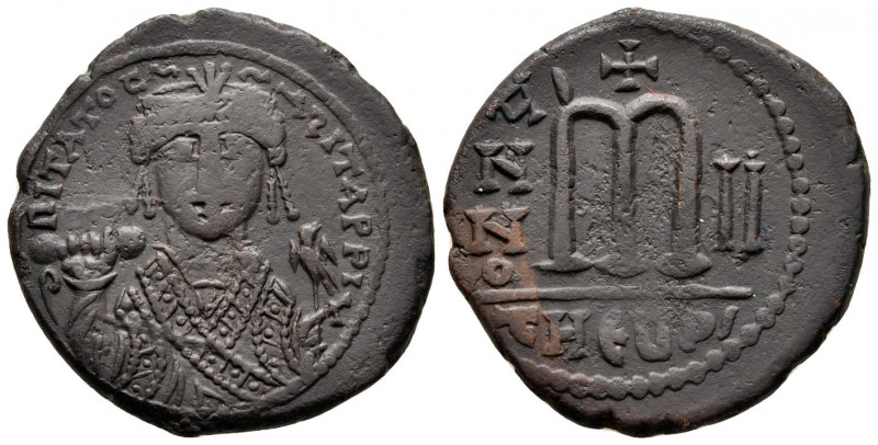 Maurice Tiberius, 582 - 602 AD
AE Follis, Theoupolis Mint, 30mm, 12.94 grams
O...