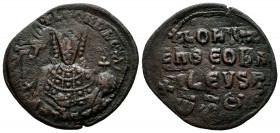 Constantine VII Porphyrogenitus 913-959 AD. and Romanus I Lecapenus 920-944 AD. AE Follis (26mm, 6.g). Constantinople mint. + COҺST ЬASIL RωM. Crowned...