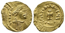 Heraclius, 610-641 AD. AV Tremissis (16mm, 1.46g). Constantinopolis. dN hERACLIYS P P AVG, diademed, draped and cuirassed bust right / VICTORIA AVGY S...