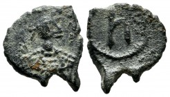 Tiberius II Constantine, 578-582 AD. AE Pentanummium (15mm, 1.93g). Constantinople mint. Struck 579-582. Laureate, draped, and cuirassed bust right / ...