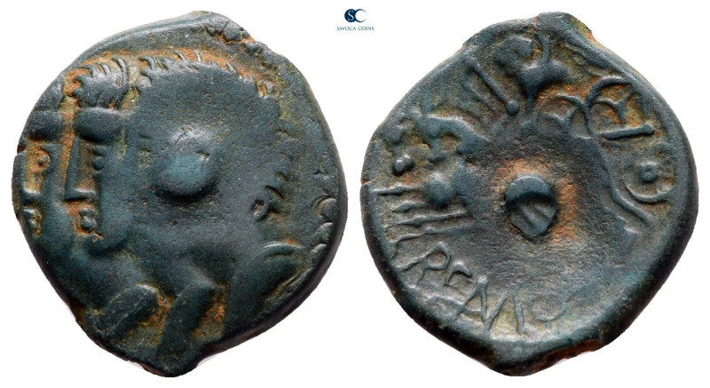 Northeast Gaul. Remi 100-50 BC. 
Bronze Æ 

17 mm, 2,16 g



very fine