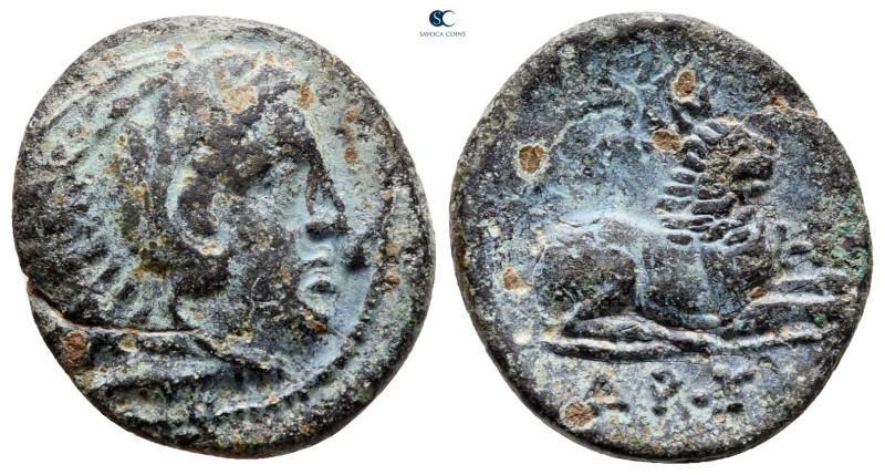 Kings of Macedon. Uncertain mint. Kassander 306-297 BC. 
Bronze Æ

19 mm, 3,7...