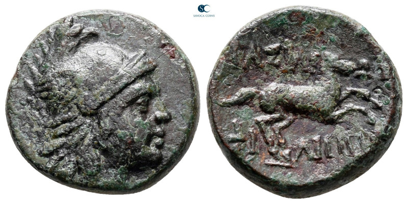 Kings of Macedon. Uncertain mint. Philip V 221-179 BC. 
Bronze Æ

17 mm, 4,20...