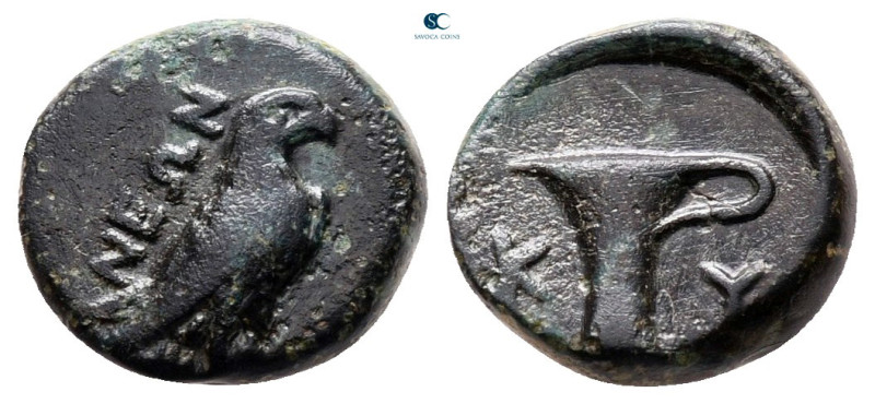 Aiolis. Kyme circa 320-250 BC. 
Bronze Æ

11 mm, 1,39 g



very fine