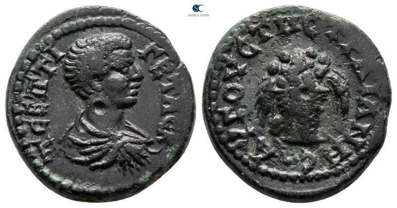 Thrace. Augusta Traiana. Geta AD 198-211. 
Bronze Æ

19 mm, 3,95 g



ver...