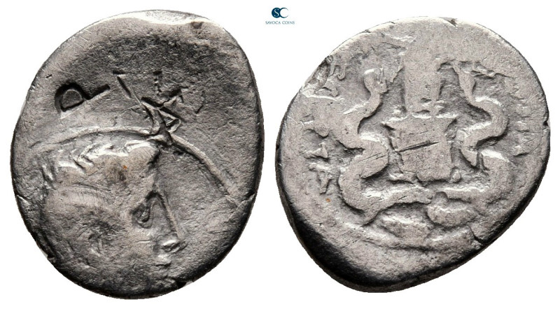 Augustus 27 BC-AD 14. Rome
Quinarius AR

14 mm, 1,27 g



fine