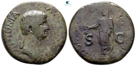 Antonia AD 41-45. Rome. Dupondius Æ