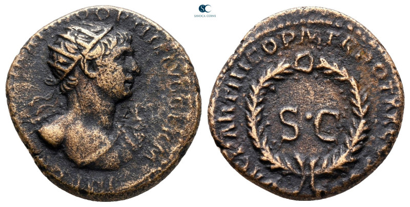Trajan AD 98-117. Rome
Semis Æ

17 mm, 3,56 g



very fine