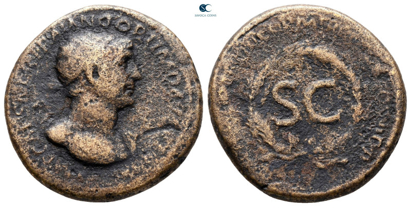 Trajan AD 98-117. Rome
Semis Æ

23 mm, 8,45 g



fine