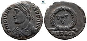 Jovian AD 363-364. Heraclea. Follis Æ