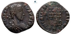 Theodosius I AD 379-395. Thessaloniki. Follis Æ