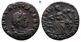 Arcadius AD 383-408. Constantinople. Follis Æ