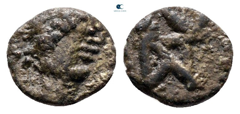 Anastasius I AD 491-518. Uncertain mint
Nummus Æ

8 mm, 0 g



very fine