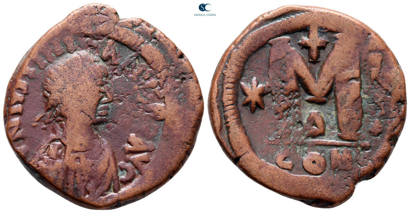 Justinian I AD 527-565. Constantinople
Follis or 40 Nummi Æ

33 mm, 17,76 g
...