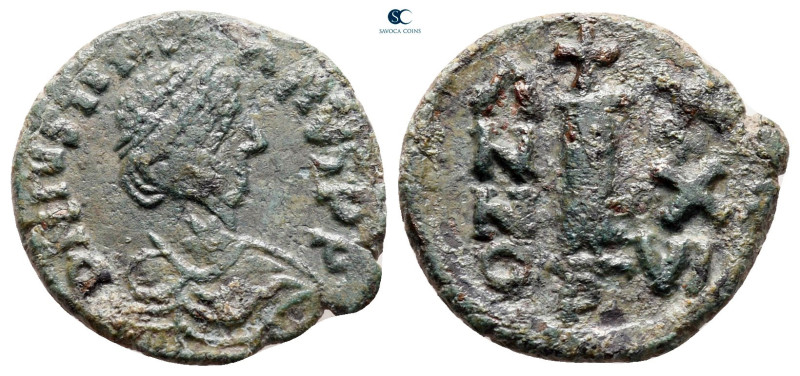 Justinian I AD 527-565. Perugia (?)
Decanummium Æ

18 mm, 2,60 g



very ...