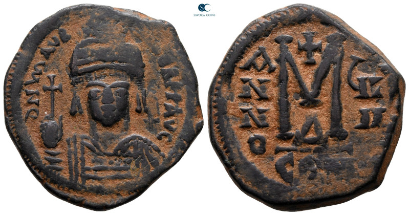 Maurice Tiberius AD 582-602. Constantinople
Follis or 40 Nummi Æ

30 mm, 13,4...