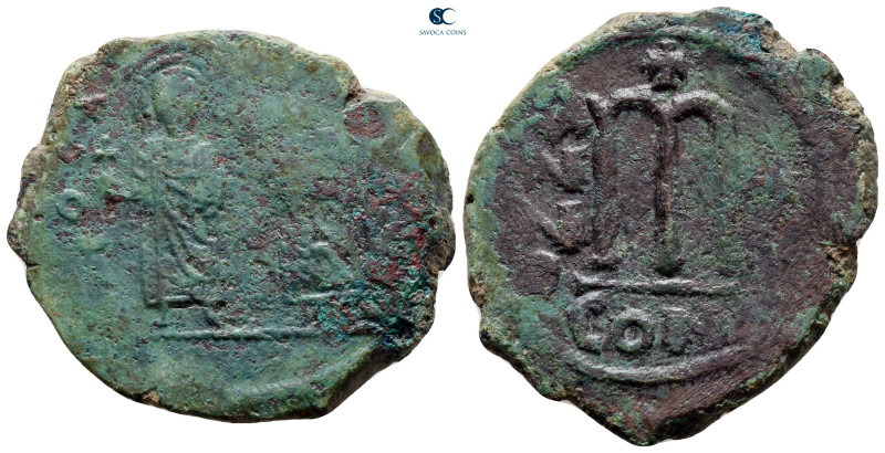 Phocas, with Leontia AD 602-610. Constantinople
Follis or 40 Nummi Æ

32 mm, ...