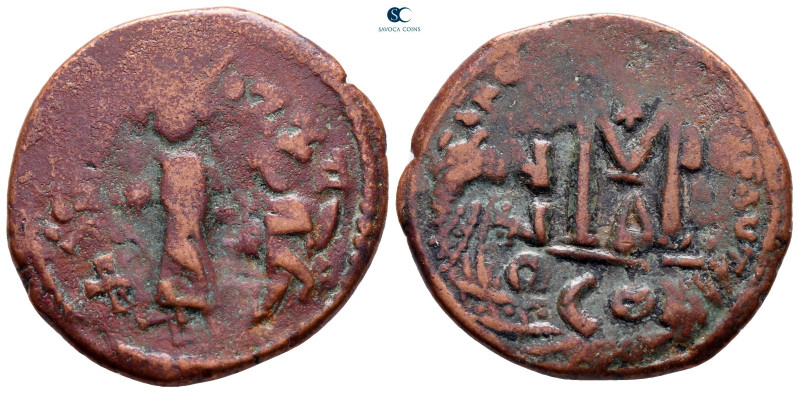 Heraclius with Heraclius Constantine AD 610-641. Constantinople
Follis Æ

30 ...