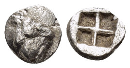MYSIA. Kyzikos.(Circa 525-475 BC).Obol.

Obv : Head of tunny left.

Rev : Incuse punch.

Weight : 0.64 gr
Diameter : 8 mm