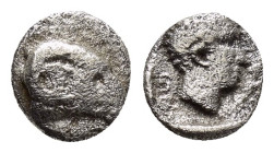 CARIA. Kasolaba. (4th century BC).Hemiobol.

Obv : Head of ram right.

Rev : Young male head right.

Weight : 0.46 gr
Diameter : 7 mm