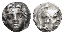 PISIDIA.Selge.(Circa 350-300 BC).Obol.

Obv : Facing gorgoneion.

Rev : Helmeted head of Athena right within incuse circle.

Weight : 0.92 gr
Diameter...
