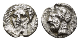 CILICIA. Tarsos. Pharnabazos.(380-374 BC). Obol.

Weight : 0.81 gr
Diameter : 8 mm