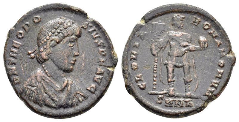 THEODOSIUS I (379-395). Follis. 

Weight : 5.7 gr
Diameter : 22 mm