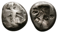 Greek Coins. 4th - 1st century B.C. AE
Reference:
Condition: Very Fine

Weight:5.19gr
Dimention:14.09mm