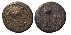 SYRIA, Seleucis and Pieria. Antioch, 1st century BC. Ae (bronze, 5.47 g, 18 mm). Laureate head of Zeus right. Rev. ANTIOXEΩN MHTPOΠΟΛΕΩΣ - AYTONOMOY T...
