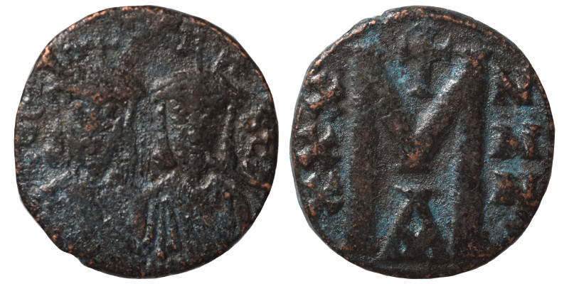 Leo III the "Isaurian", with Constantine V, 717-741. Follis (bronze, 4.02 g, 19 ...