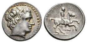 KINGS OF MACEDON. Philip II (359-336 BC). AR, 1/5 Tetradrachm. Amphipolis.
Obv: Head of Apollo wearing tainia, right. Club below.
Rev: ΦΙΛΙΠΠΟΥ
Hor...