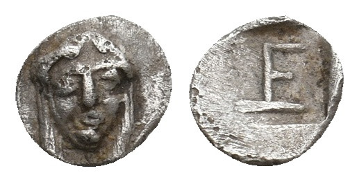IONIA. Kolophon. (Circa 450-410 BC). AR Tetartemorion.
Obv: Facing head of Apol...