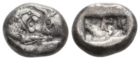 KINGS OF LYDIA. Sardes. Kroisos (Circa 564/53-550/39 BC). AR Half Stater.
Obv: Confronted foreparts of lion and bull.
Rev: Two incuse square punches...