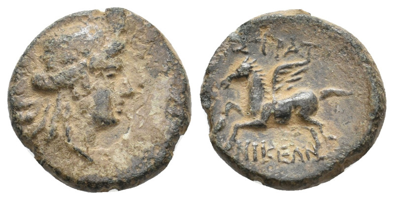 CARIA. Stratonikeia. (circa 125-85 BC). AE
Obv: Head of Hekateright.
Rev: ΣΤΡΑ...