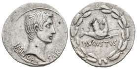 AUGUSTUS, 27 BC-14 AD. Cistophorus. Ephesus.
Obv: IMP CAESAR.
Bare head of Augustus, right.
Rev: AVGVSTVS.
Capricorn right, head left, bearing cor...